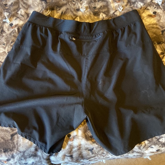 ASICS Shorts - Picture 2 of 2